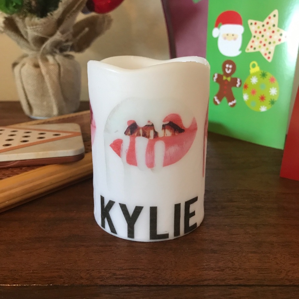 Kylie jenner Lip Flameless candle